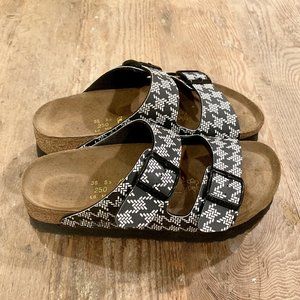 Platform BIRKENSTOCK Sandals - Sz 39